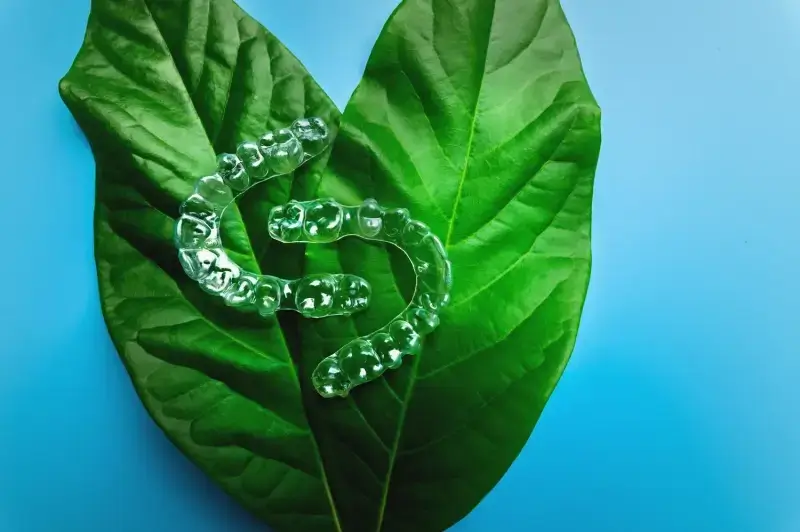 Zakończenie leczenia nakładkami Invisalign