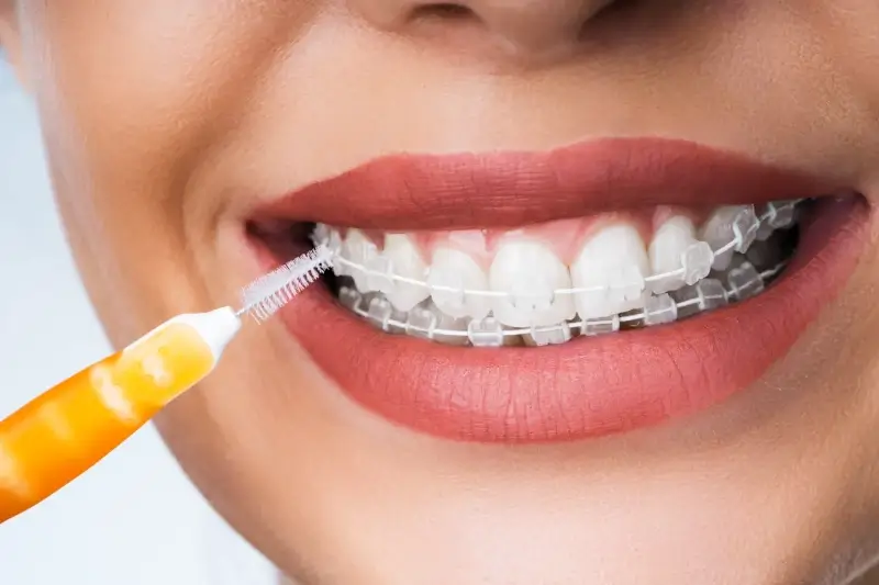 Ile miesięcznie zarabia stomatolog?