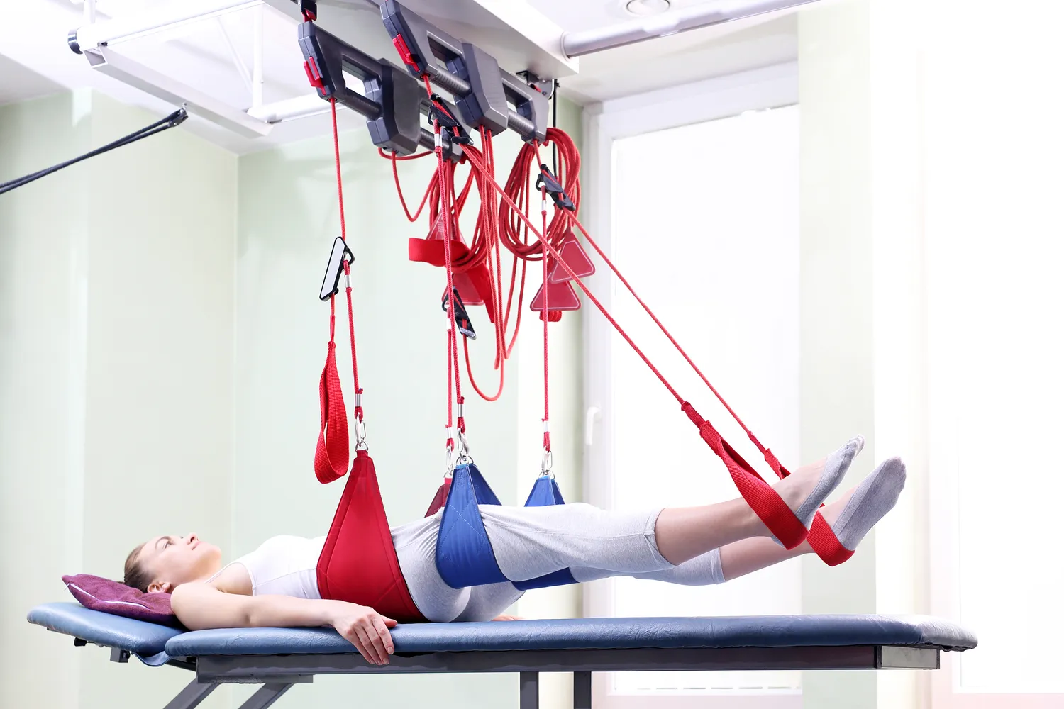 Nowoczesne metody rehabilitacji dla najmłodszych i seniorów