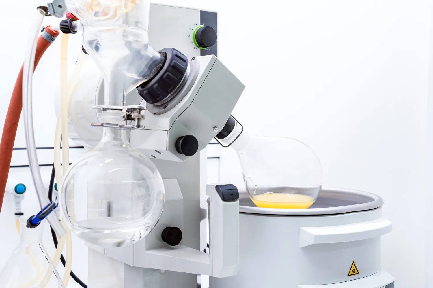 Destylarka rozpuszczalników zastosowanie w przemyśle